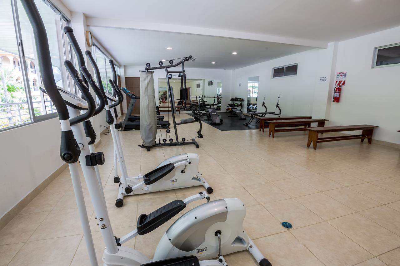 Hotel Arenas En Punta Leona Playa Agujas Экстерьер фото