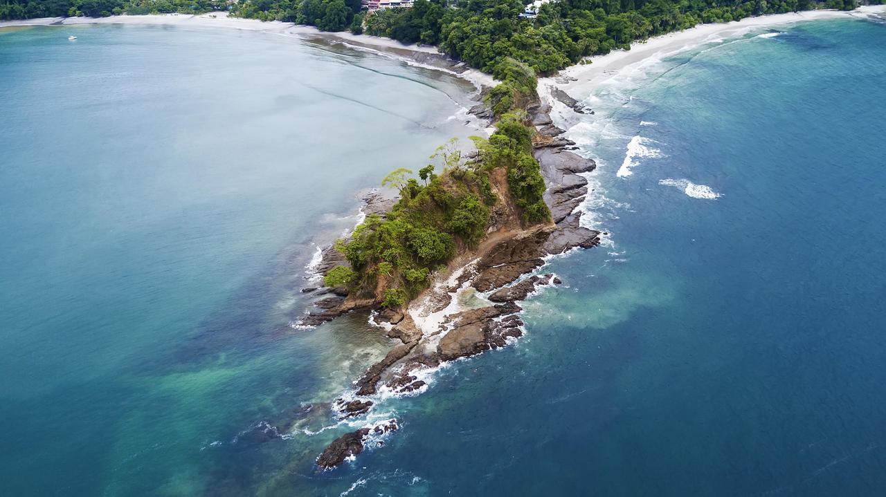 Hotel Arenas En Punta Leona Playa Agujas Экстерьер фото