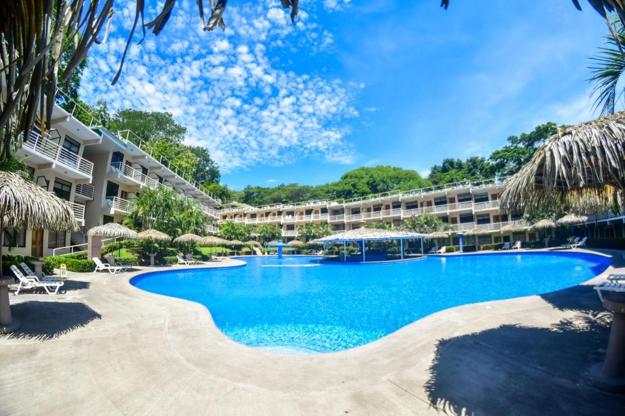 Hotel Arenas En Punta Leona Playa Agujas Экстерьер фото